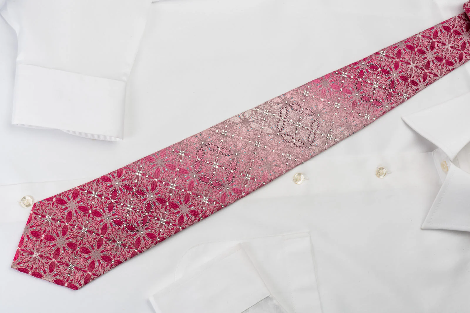Remizio Rhinestone Necktie Anthemion Fleur De Lis On Pink With Silver Sparkles - Image 7