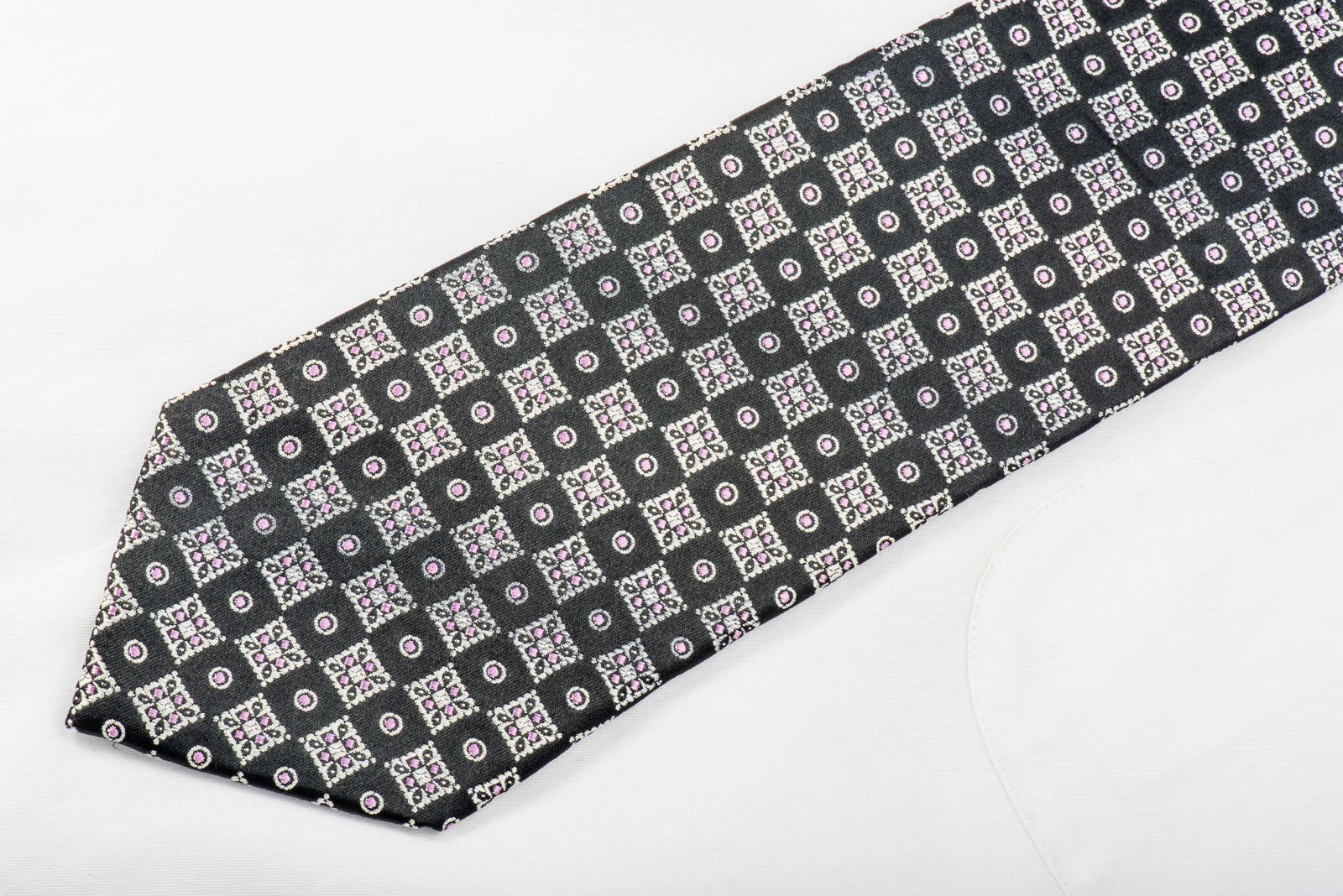 Renoma Men's Silk Tie Silver Checker On Black With Silver Sparkles - Image 5