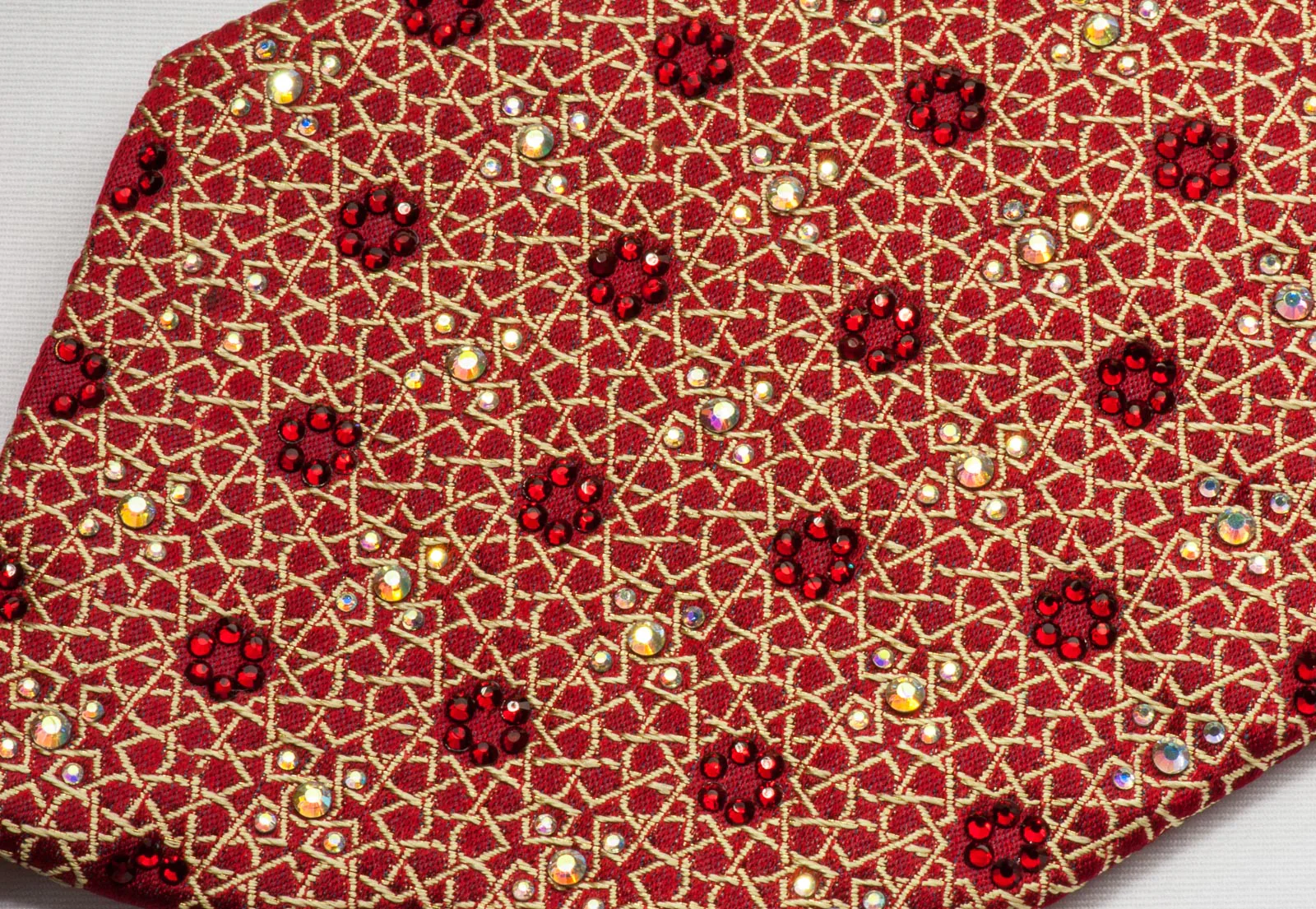 Renoma Men's Woven Silk Tie Golden Trellis On Red With Rhinestones - Image 7