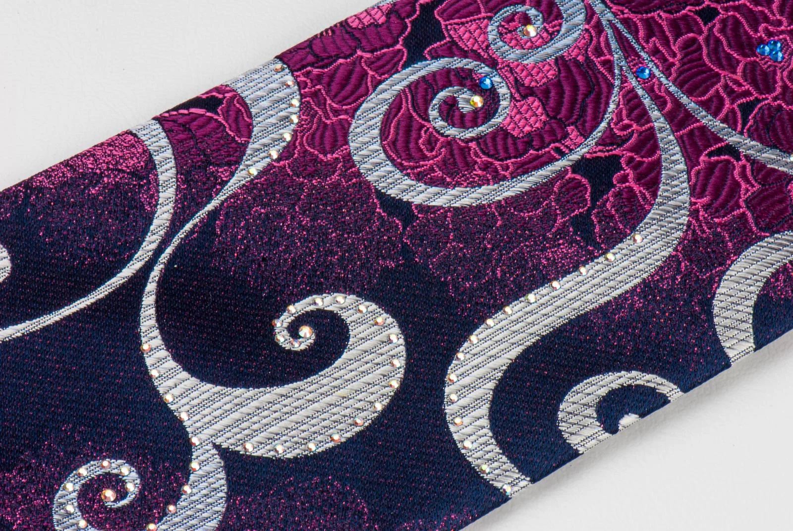 Renoma Mens Silk Necktie Silver Scrolls On Purple Floral Design With Rhinestones - Image 3