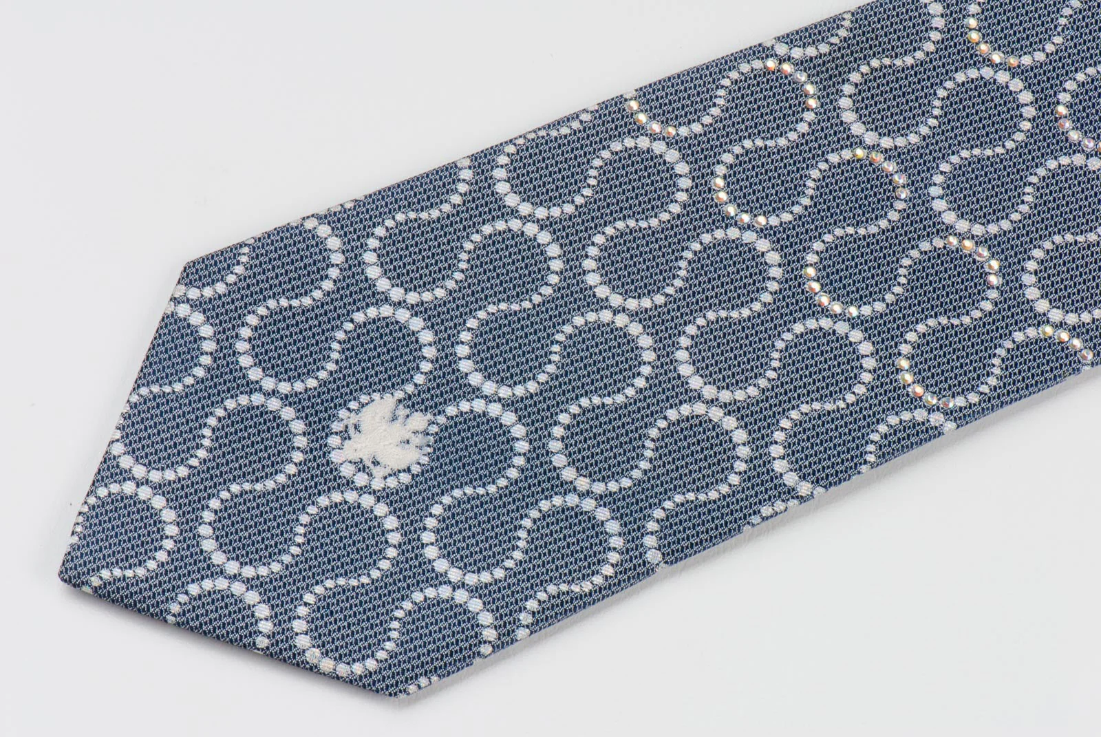 Renoma Mens Silk Rhinestone Neck Tie Silver Geometric On Gray Silk With Silver Sparkles - Image 2