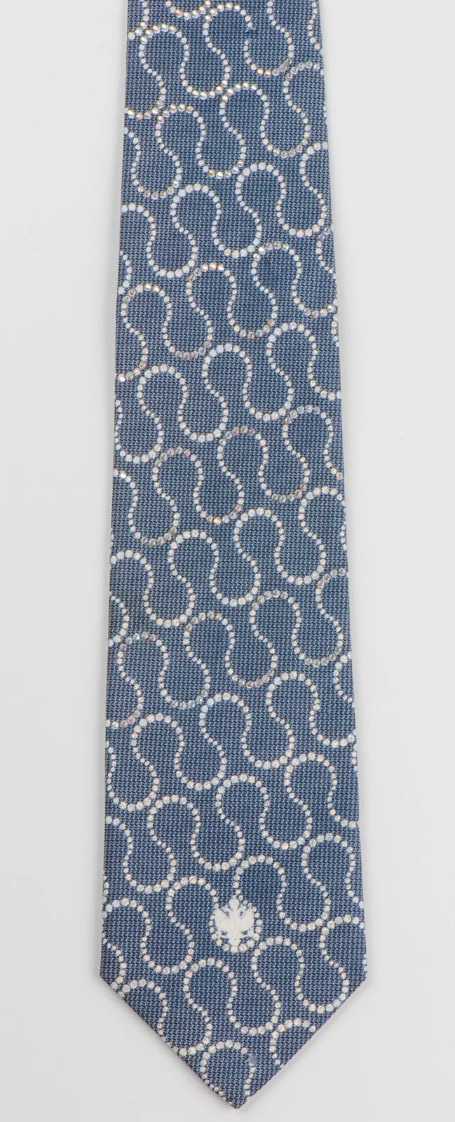 Renoma Mens Silk Rhinestone Neck Tie Silver Geometric On Gray Silk With Silver Sparkles - Image 4