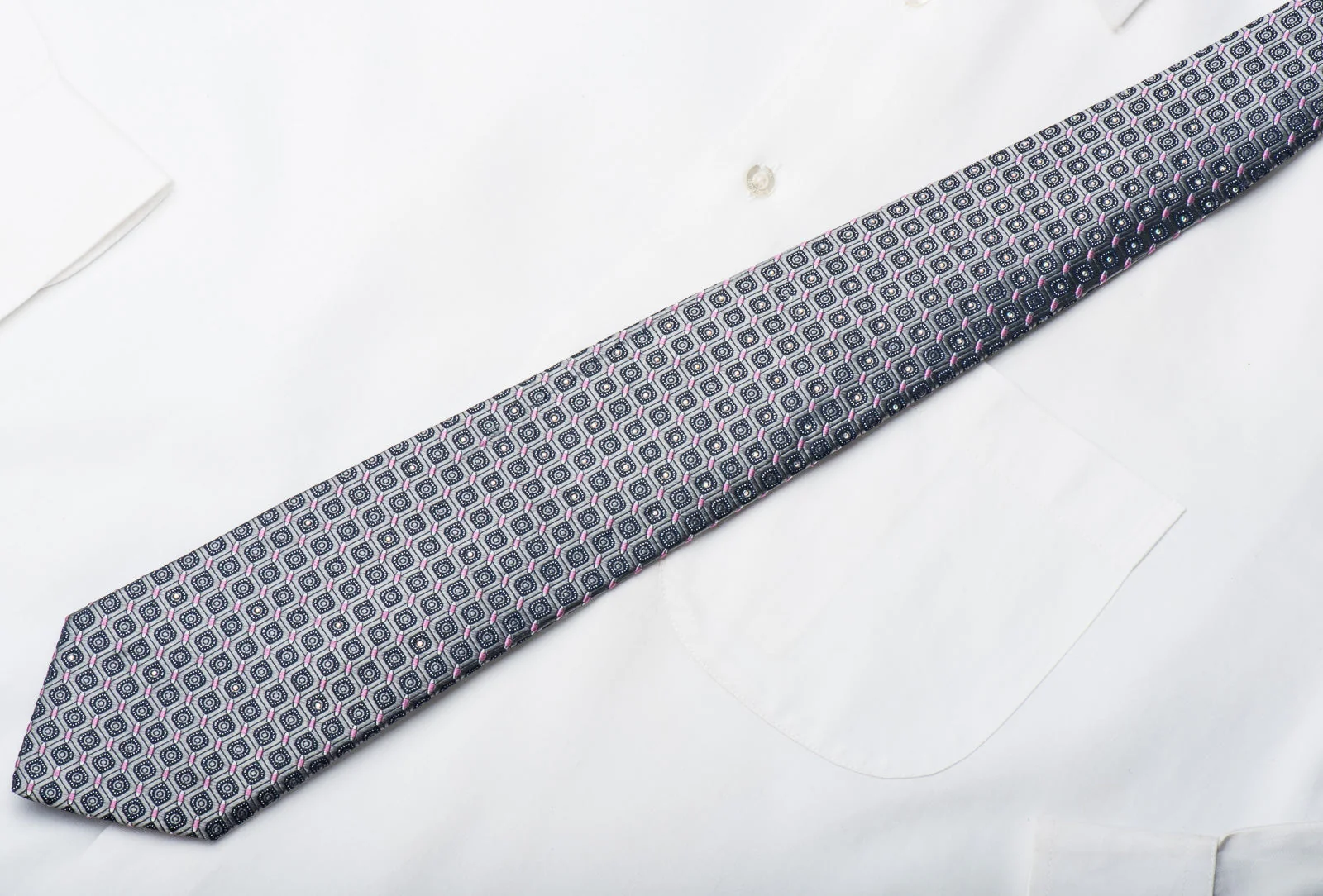 Renoma Mens Rhinestone Necktie Silver Geometric Silk With Sparkles - Image 4