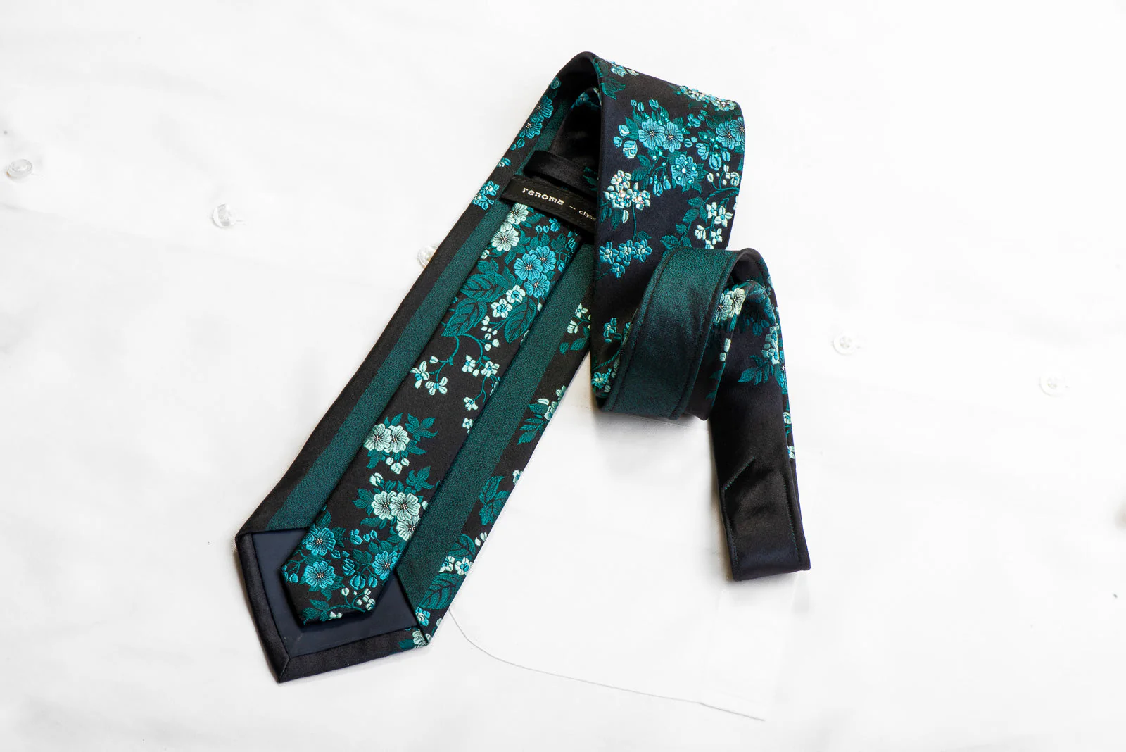 Renoma Rhinestone Silk Necktie Blue Floral on Navy With Sparkles - Image 4