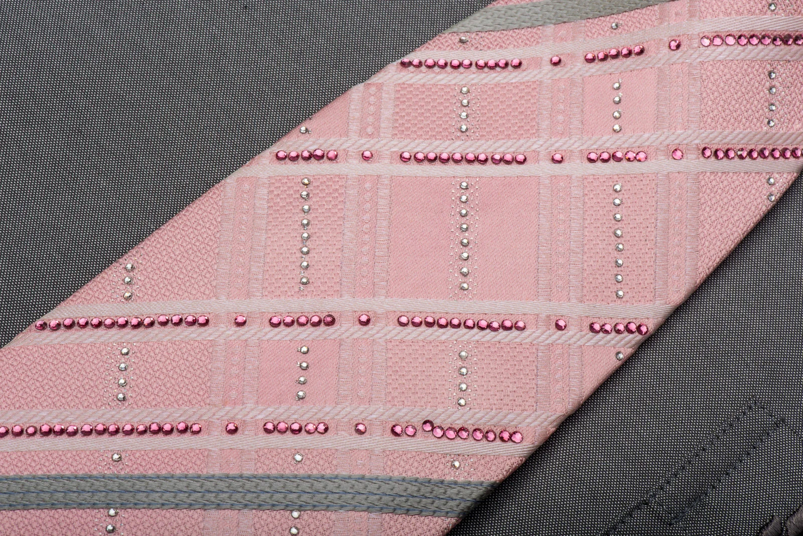 Renoma Rhinestone Silk Necktie Silver Striped On Pink With Silver Sparkles - Image 5