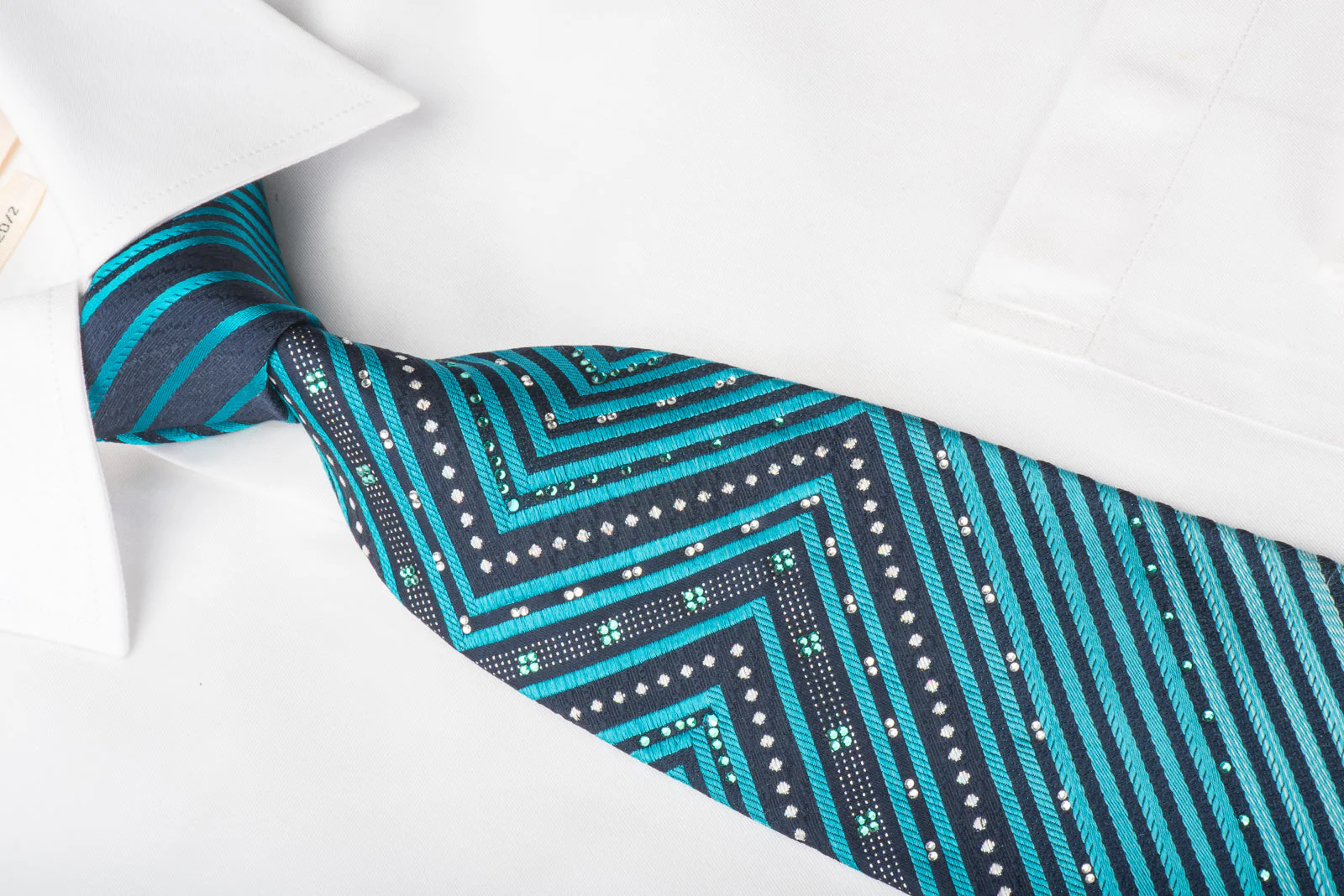 Renoma Rhinestone Silk Necktie Turquoise Chevron On Blue With Silver Sparkles - Image 4