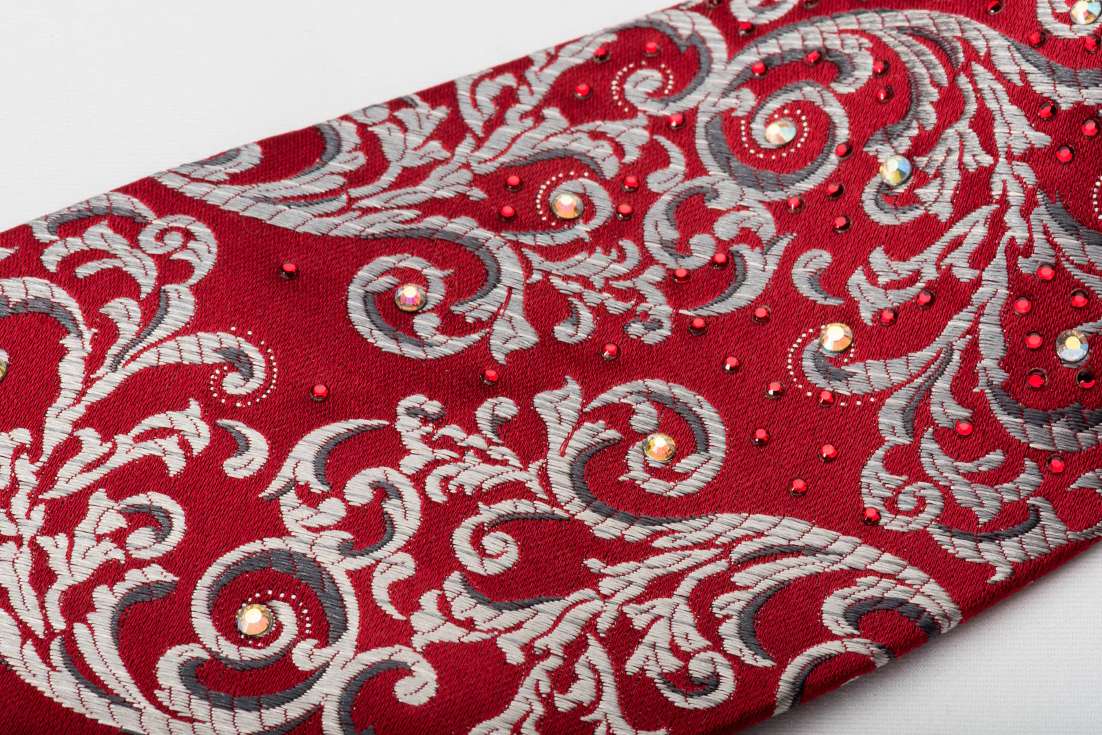 Renoma Silk Rhinestone Necktie Silver Vines On Burgundy With Silver Sparkles - Image 6