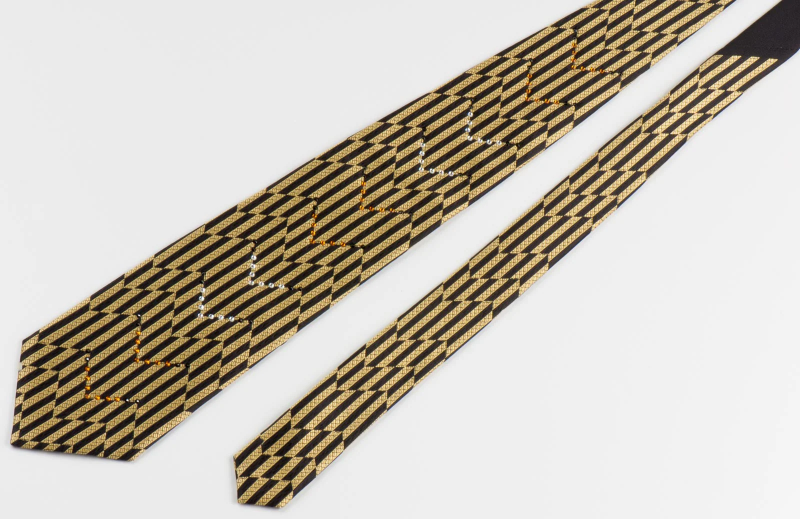 Roberta-di-Camerino Men's Silk Rhinestone Necktie Gold Brown Zig Zag Stripes - Image 7