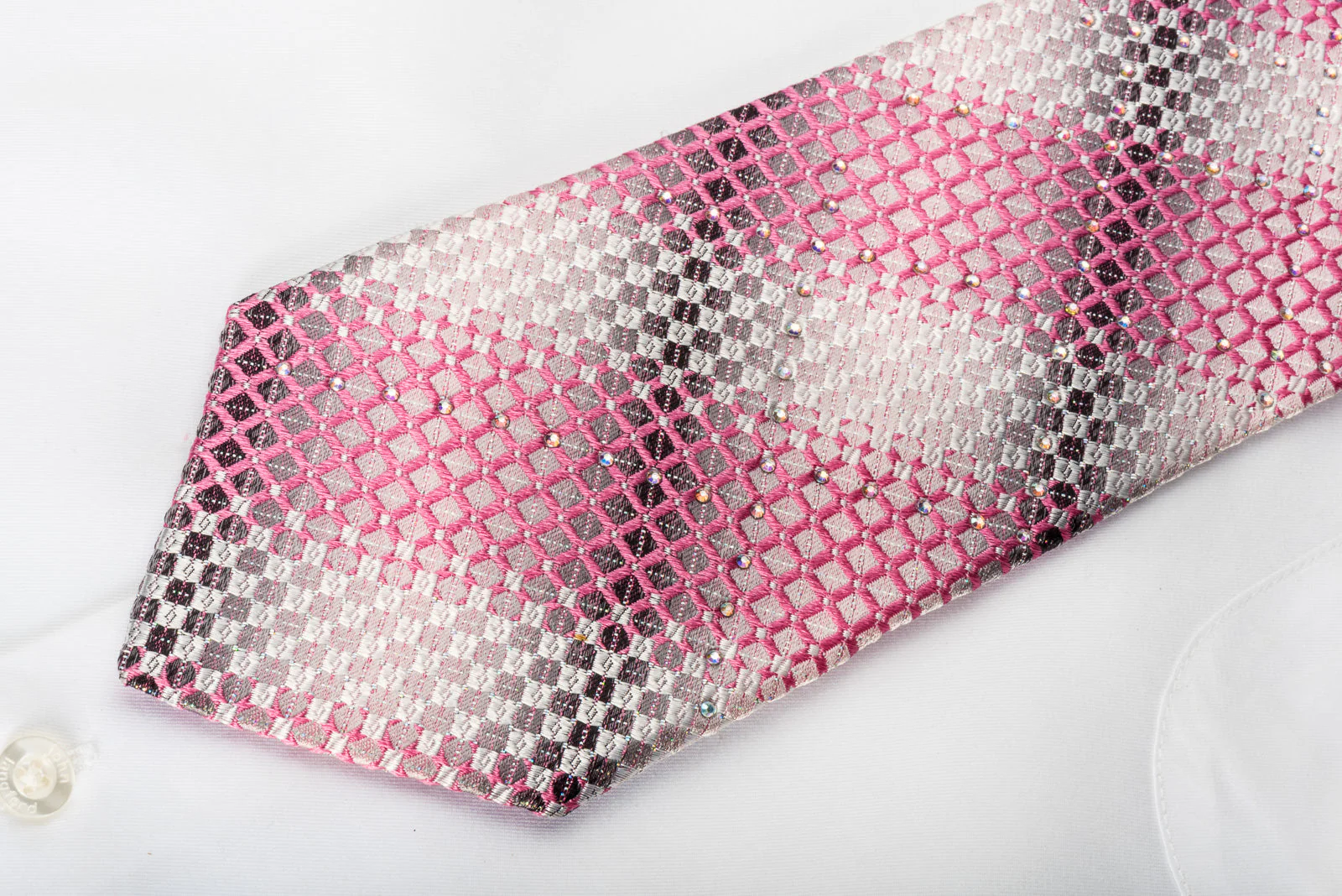 Roberta di Camerino Rhinestone Silk Necktie Pink Trellis On Silver With Sparkles - Image 3