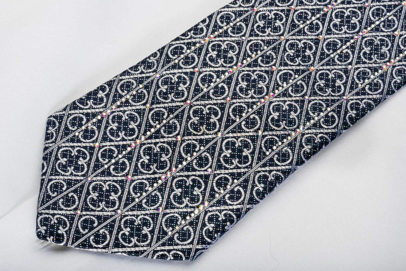 Roberta di Camerino Rhinestone Silk Necktie Silver Trellis On Navy With Silver Sparkles - Image 3