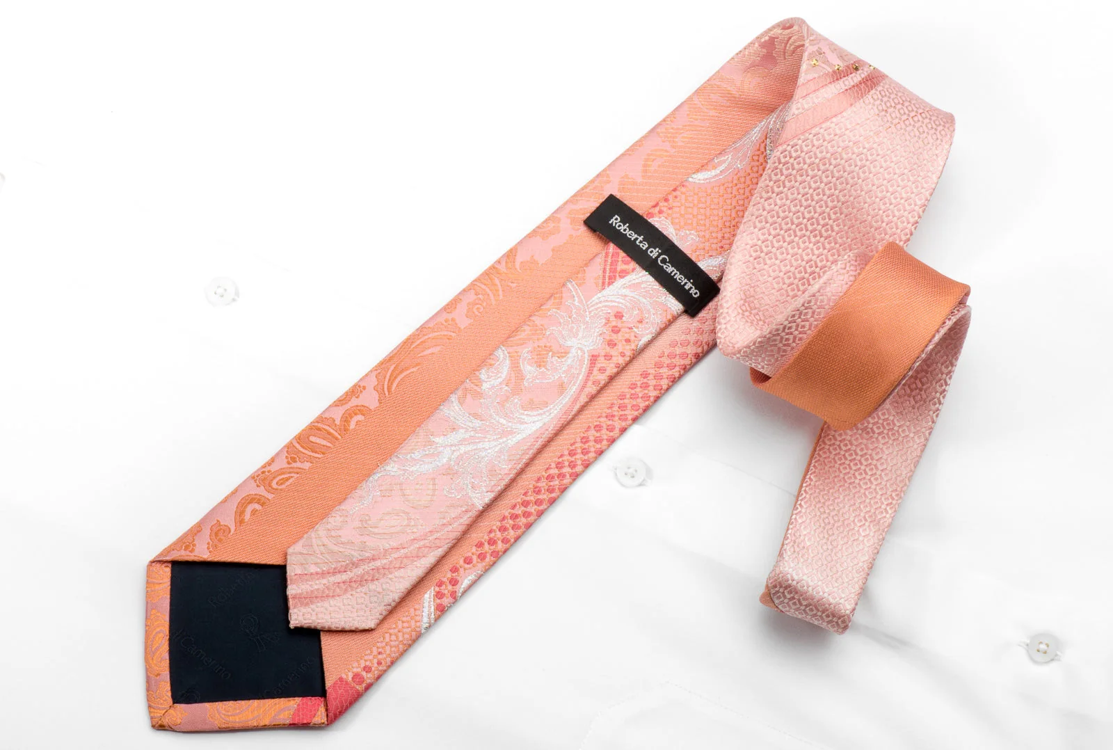 Roberta di Camerino Rhinestone Silk Tie Silver Acanthus On Pink With Sparkles - Image 6