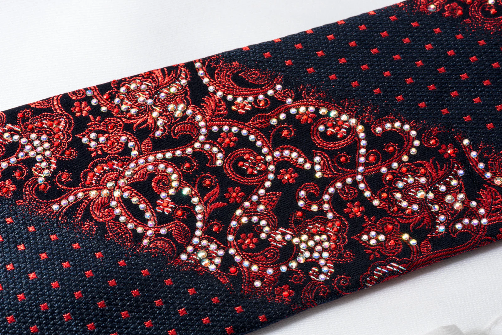 Roberta di Camerino Rhinestone Tie Vines On Burgundy With Silver Sparkles - Image 3