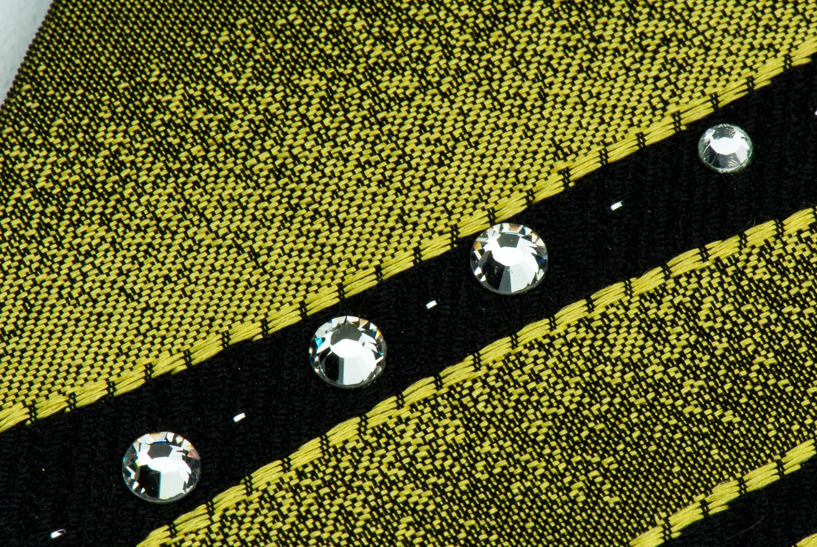 Roberta di Camerino Silk Neck Tie Yellow Waves On Black With Rhinestones - Image 4