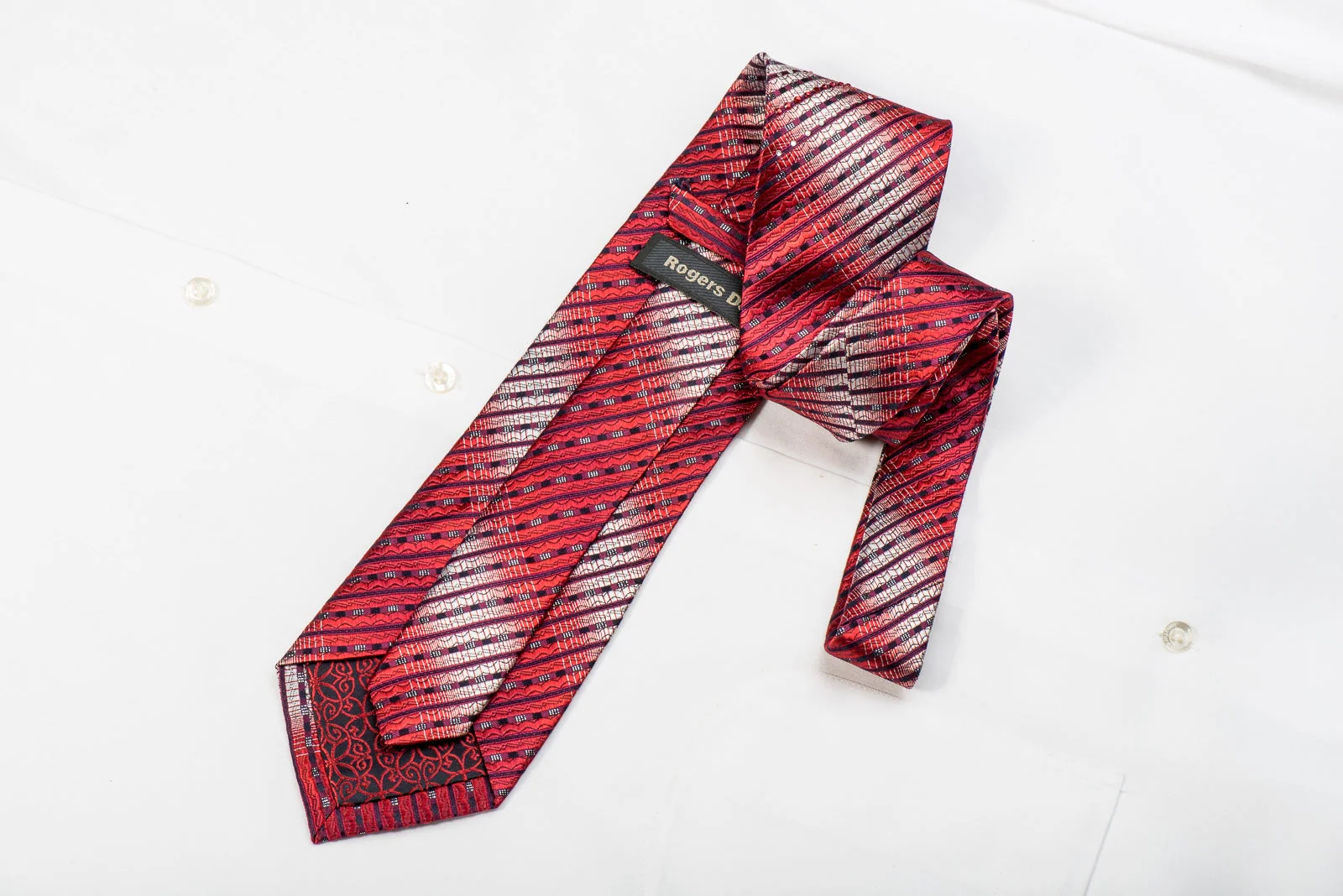 Rogers Dail Men's Crystal Silk Tie Red Silver Striped With Silver Sparkles - Image 4