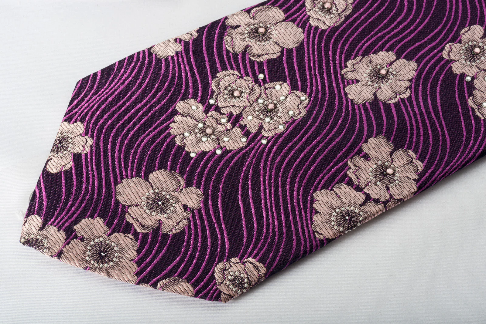 Rogers Dail Rhinestone Necktie Pink Floral On Purple Silk - Image 2
