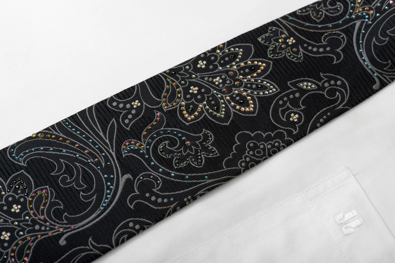 Silver Acanthus On Black Rhinestone Silk Necktie - Image 4