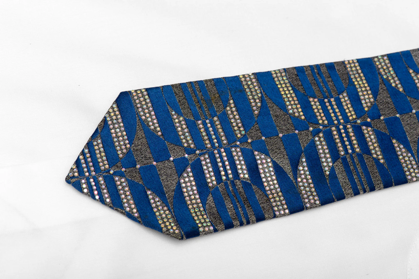Silver Blue Geometric Rhinestone Silk Necktie - Image 3