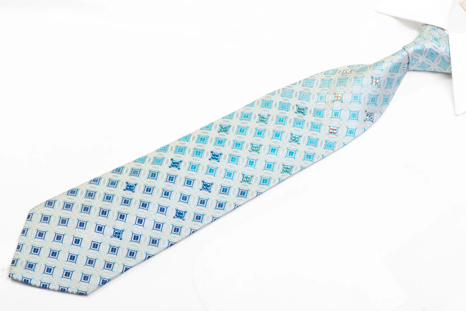 Silver Interlocking Circles On Pale Blue With Blue Sparkles - Image 3