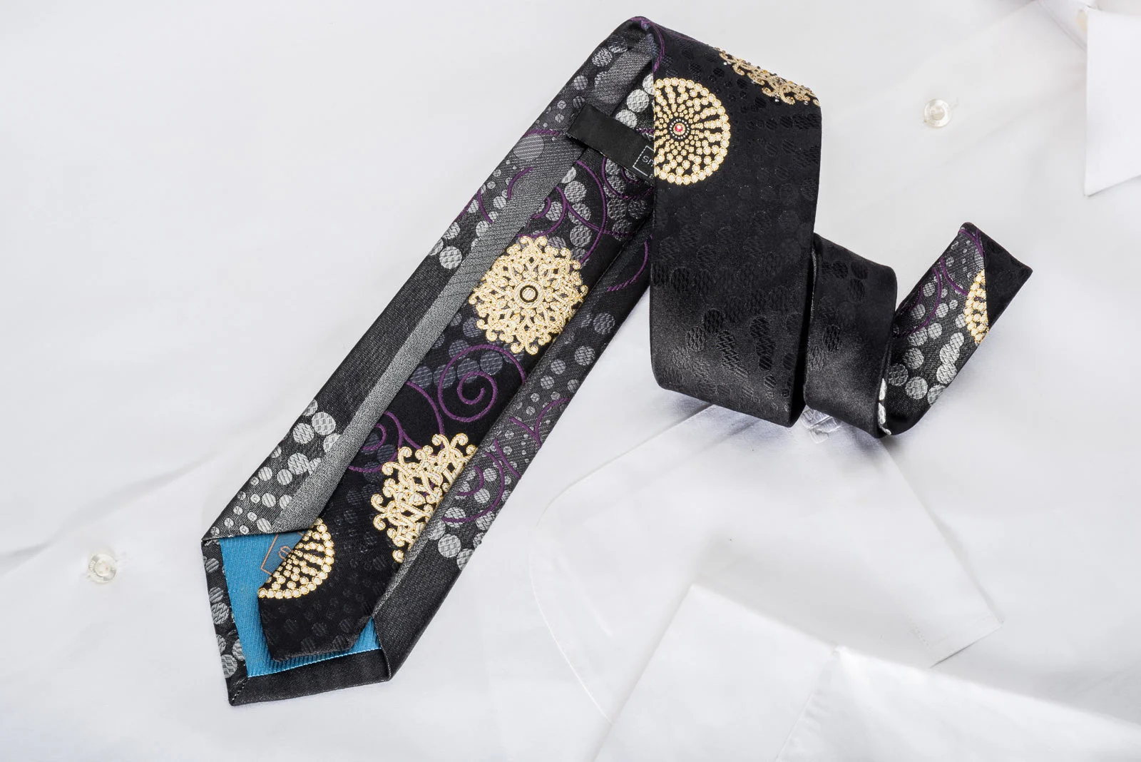 Smalto Men's Rhinestone Silk Necktie Golden Medallions On Black With Gold Sparkles - Image 5