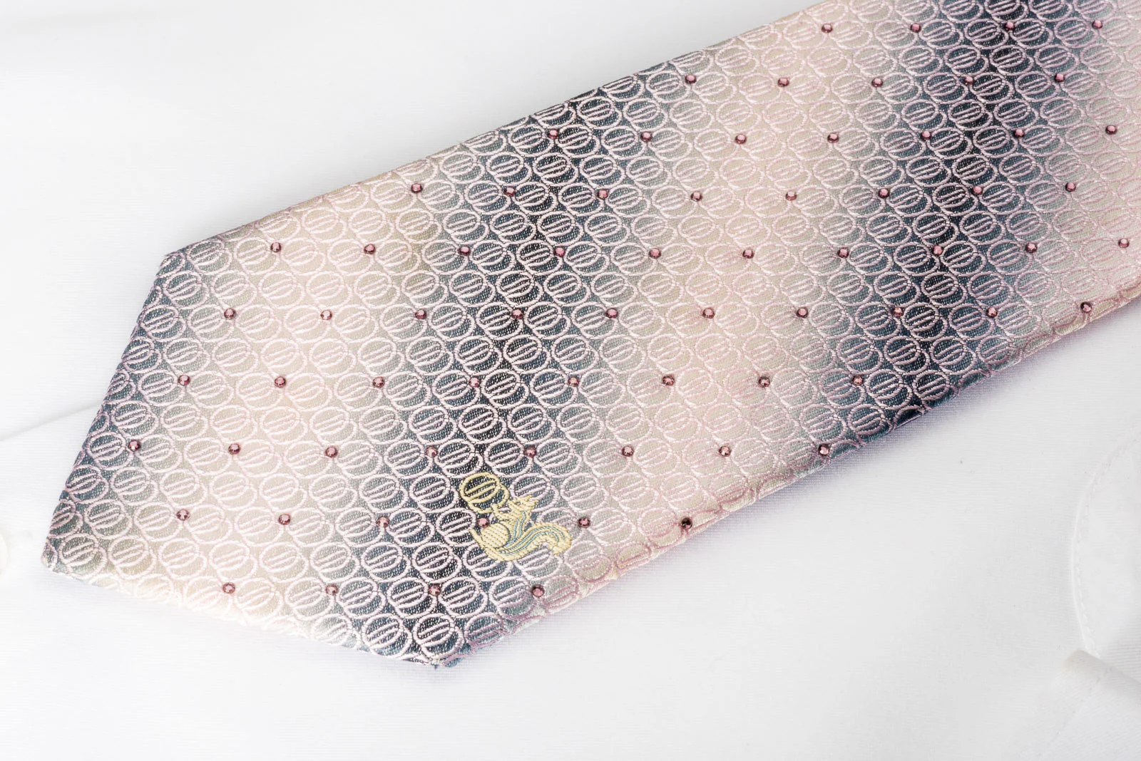 Taiyo Men's Silk Necktie Geometric Circles On Silver Pink With Rhinestones - Image 3