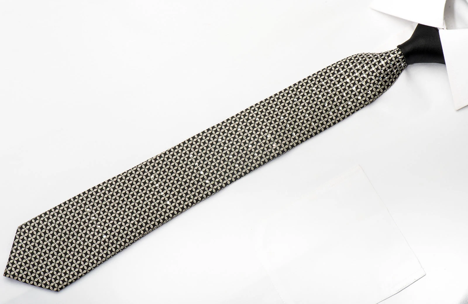 The Class Mens Skinny Rhinestone Silk Necktie Silver Trellis On Black With Sparkles - Image 4