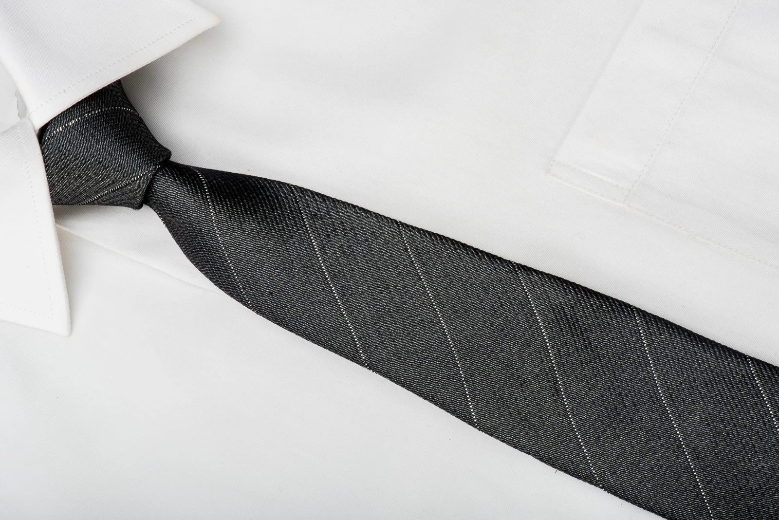 The Fresh Skinny Silk Tie Silver Striped On Dark Gray - Image 2