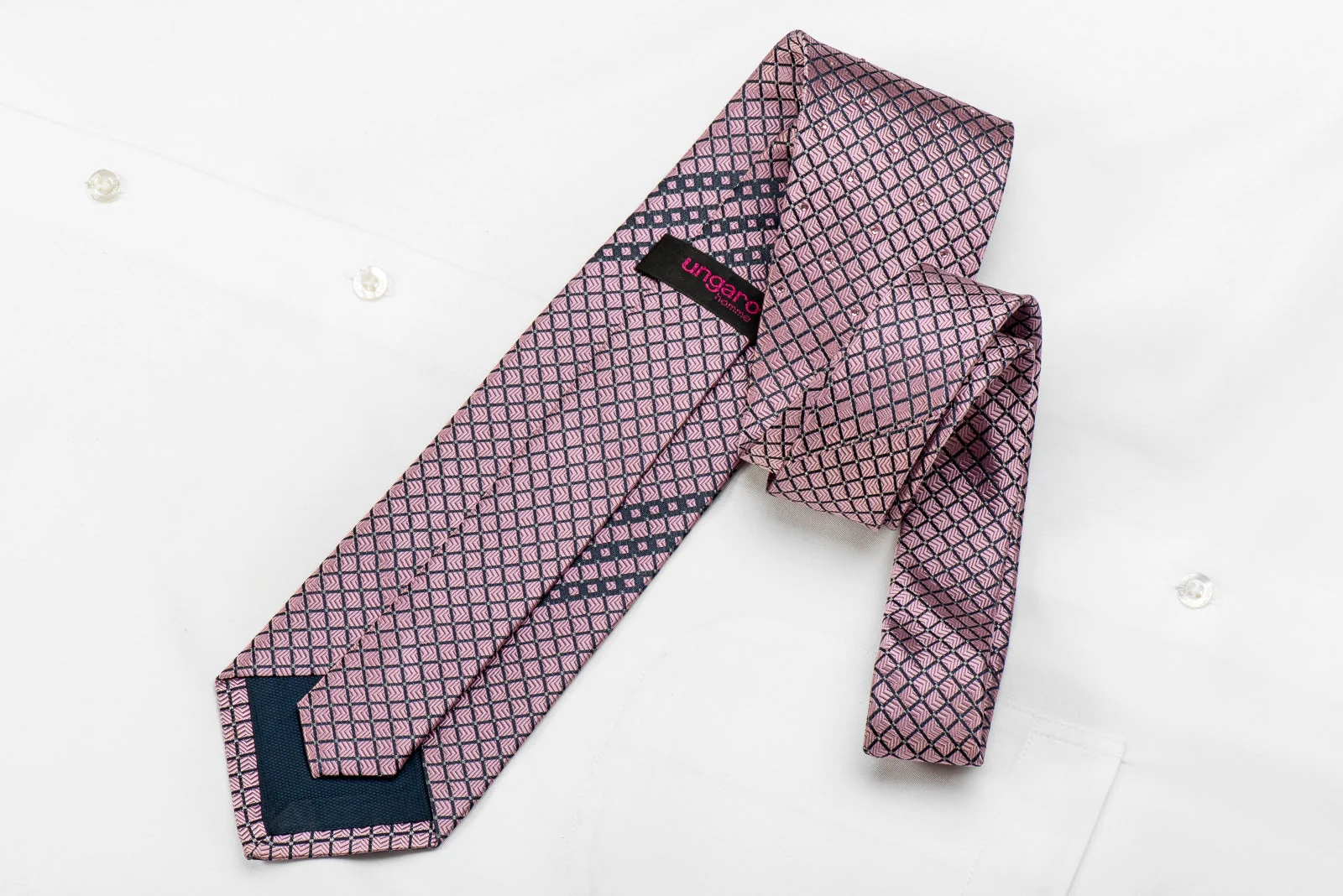 Ungaro Men's Crystal Silk Necktie Navy Trellis On Pink With Silver Sparkles - Image 4