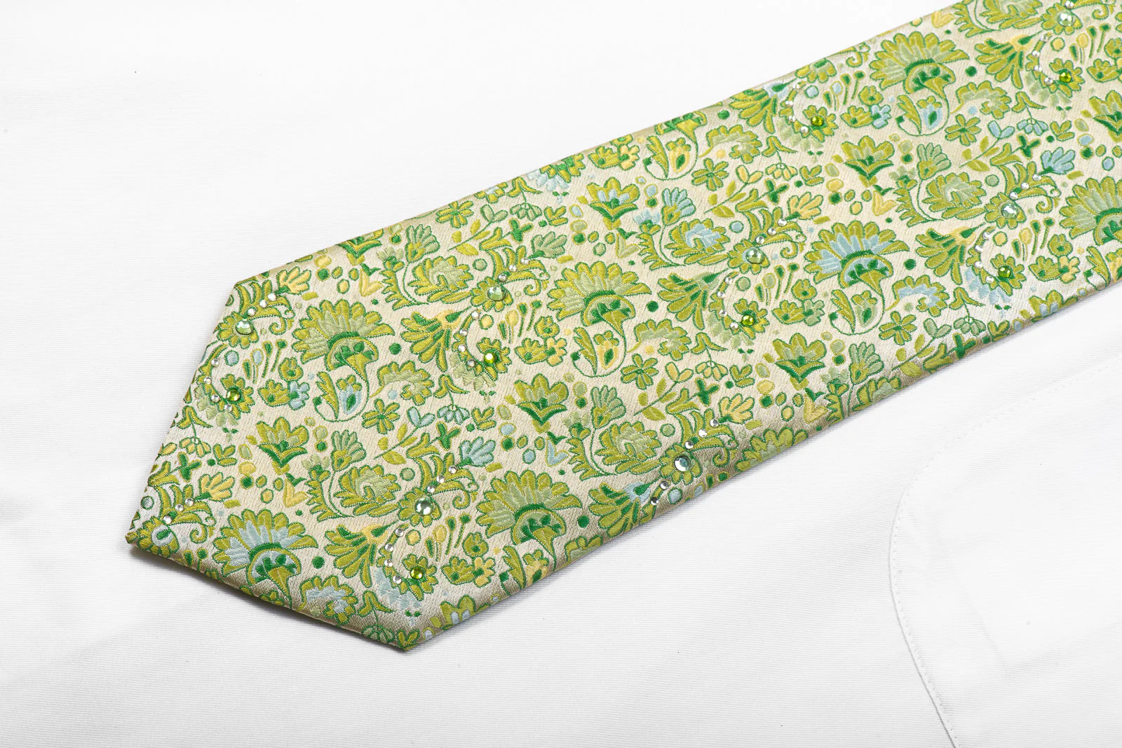 Vincis Bench Crystal Rhinestone Necktie Anthemion Floral On Green Silk - Image 3